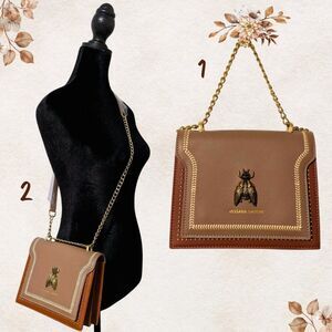Vessana Gahon Vintage-Style Bee Purse